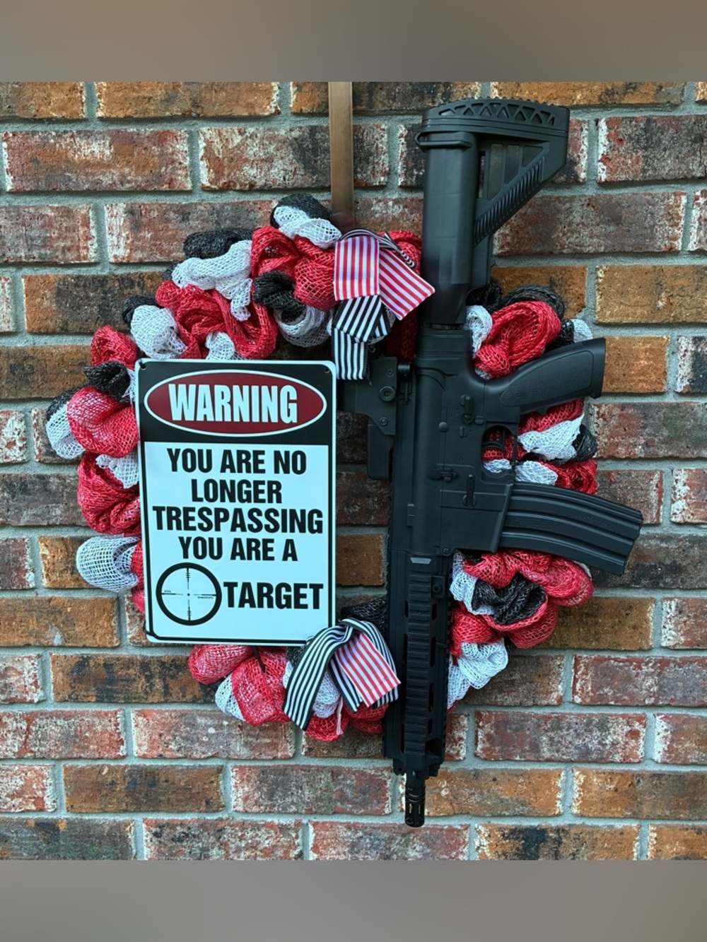 🚫SOLD🚫 🎯 Warning Target Wreath